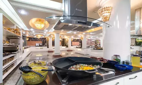 هتل بین الملی قصر مشهد